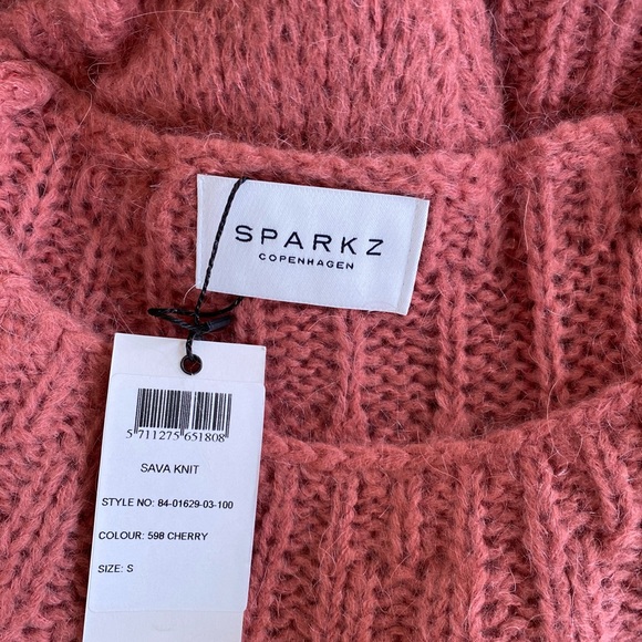 NWT Anthropologie Fuzzy Knit Sweater - Picture 3 of 4